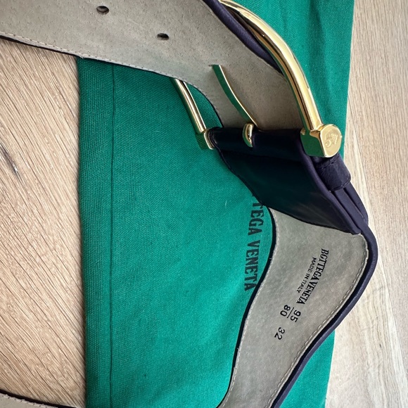 Bottega Veneta Woven Intrecciato Plum Leather Belt - Picture 4 of 6